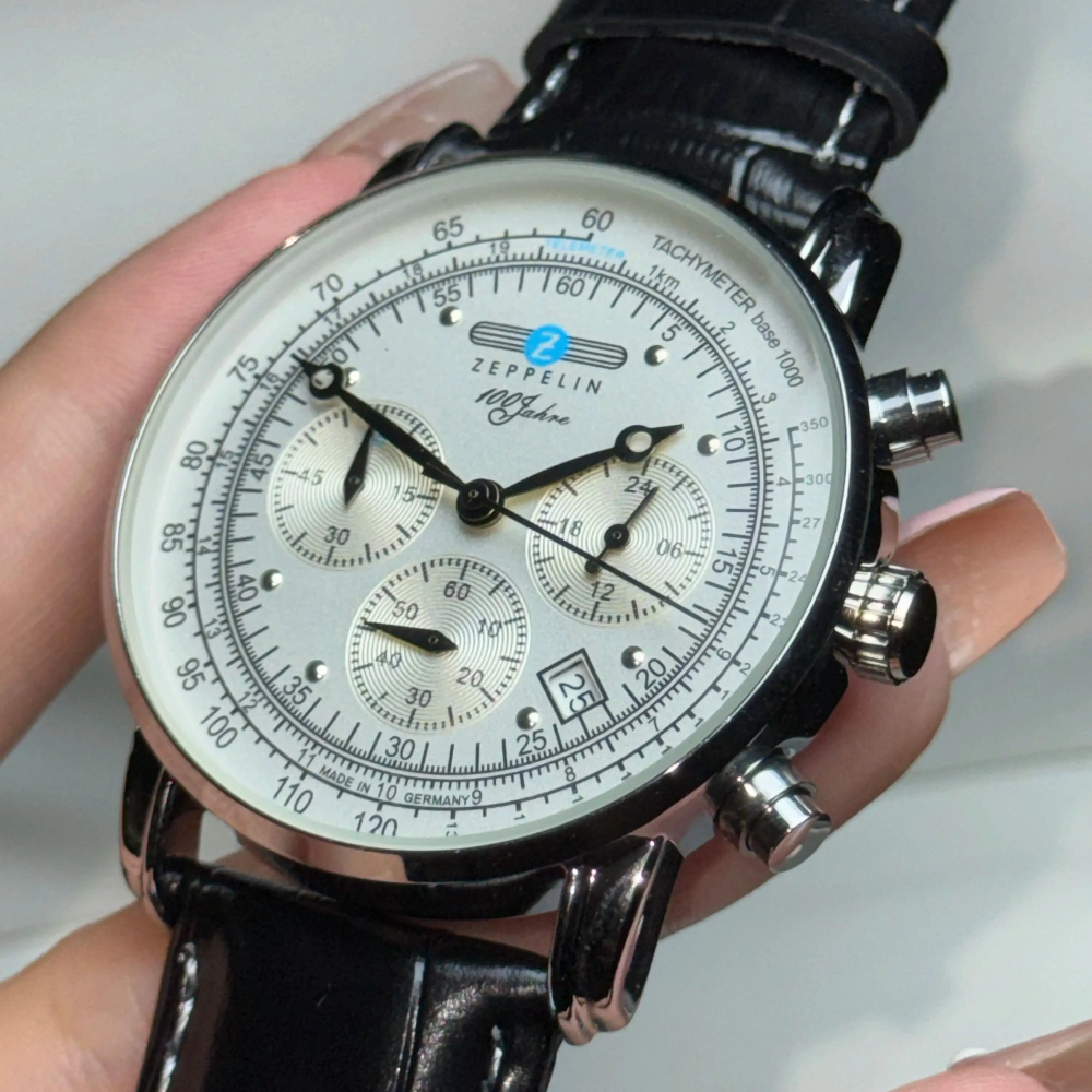 New Classic Men's Watch Three  - đánh giá và giá Stainless Mesh Band
